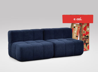EEAZI modulares Sofa 2 Mittelelemente in Kombination, in blauer Farbe